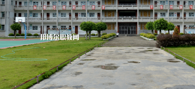 汕頭潮南區(qū)職業(yè)技術(shù)教育中心2022年報(bào)名條件、招生要求、招生對(duì)象