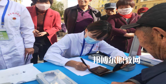 蘭州衛(wèi)生學(xué)校2022年報名條件、招生要求、招生對象