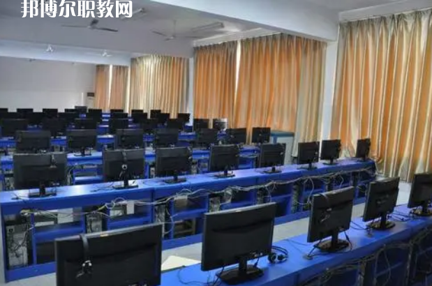 四川省信息通信學(xué)校2022年報(bào)名條件、招生對象、招生要求