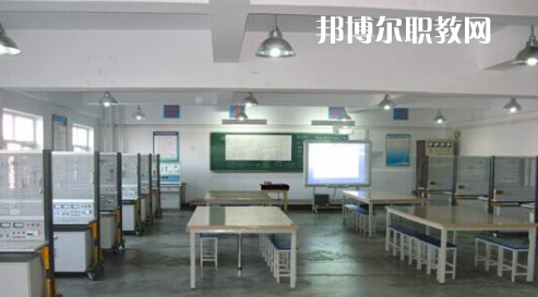 秦皇島市升華中等職業(yè)學(xué)校2022年報名條件、招生要求、招生對象