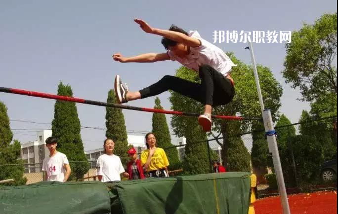 江蘇漣水中等專業(yè)學校2022年報名條件、招生要求、招生對象