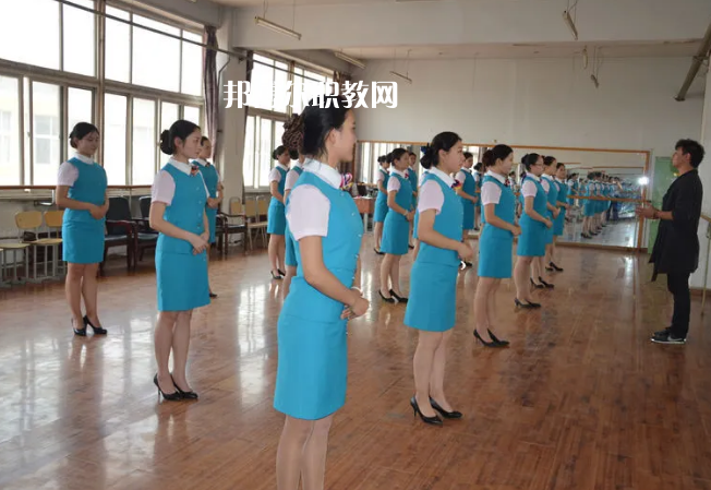 廊坊華航航空學(xué)校2022年報(bào)名條件、招生要求、招生對(duì)象