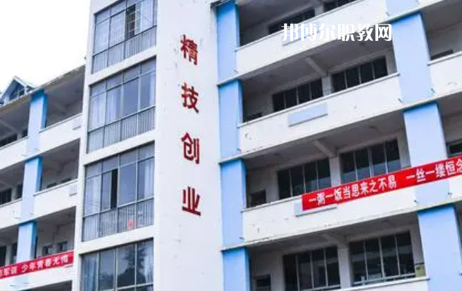貴州龍里中等職業(yè)學(xué)校2022年報(bào)名條件、招生要求、招生對(duì)象