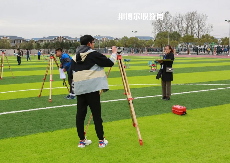 鹽城市經(jīng)貿(mào)高級職業(yè)學(xué)校2022年報名條件、招生要求、招生對象