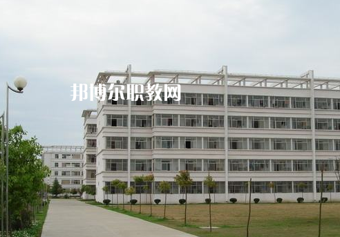 江蘇建湖中等專業(yè)學(xué)校2022年報(bào)名條件、招生要求、招生對象