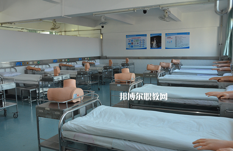 佛山市南海區(qū)衛(wèi)生職業(yè)技術(shù)學(xué)校2022年報(bào)名條件、招生要求、招生對象