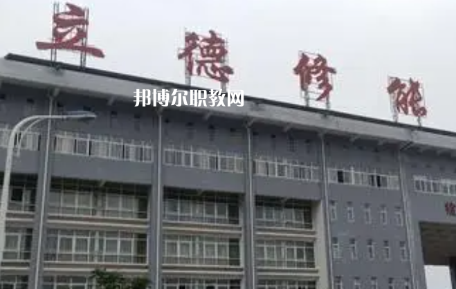 貴州興仁民族職業(yè)技術(shù)學(xué)校2022年報名條件、招生要求、招生對象