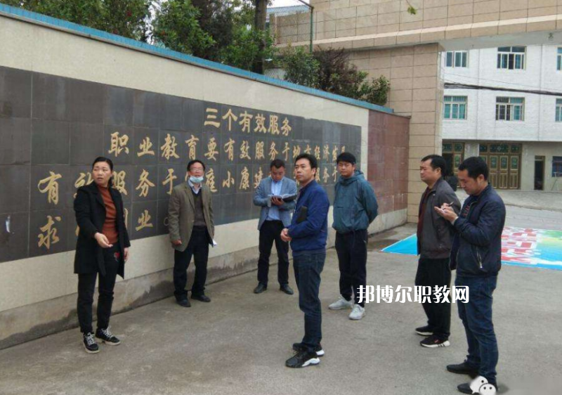 三穗縣中等職業(yè)學(xué)校2022年報(bào)名條件、招生要求、招生對(duì)象