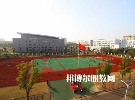 云南航天管理局技工學(xué)校2022年報(bào)名條件、招生要求、招生對象
