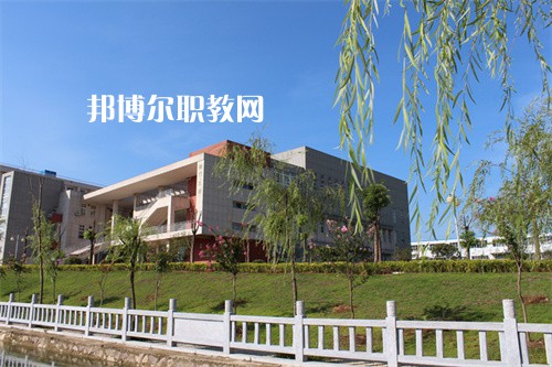 安徽六安技師學(xué)院2022年報(bào)名條件、招生要求、招生對(duì)象