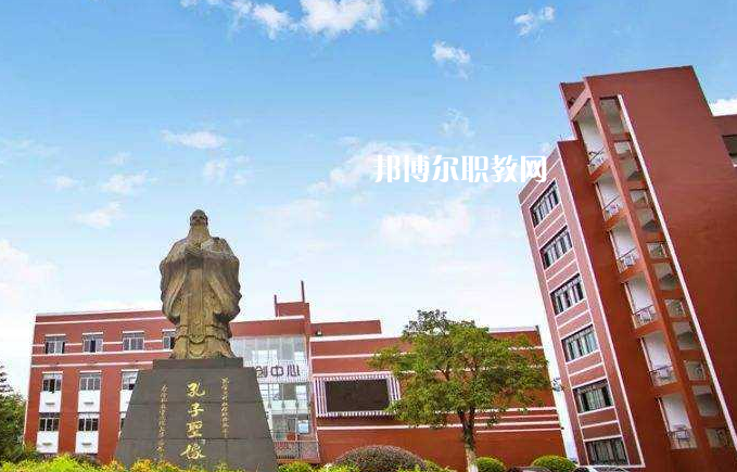 貴州輕工職業(yè)技術(shù)學(xué)院中專部2022年報(bào)名條件、招生要求、招生對象