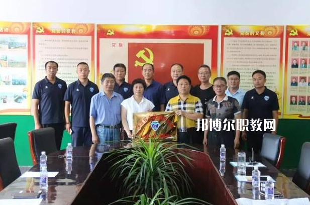 高碑店市職業(yè)技術(shù)教育中心2022年學(xué)費、收費多少