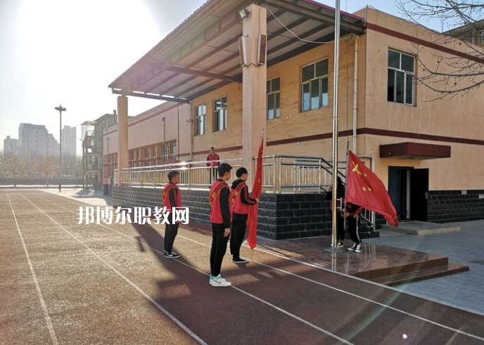 唐山路南職業(yè)技術(shù)學(xué)校2022年報(bào)名條件、招生要求、招生對象