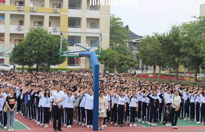 揭陽衛(wèi)生學(xué)校2022年報(bào)名條件、招生要求、招生對象