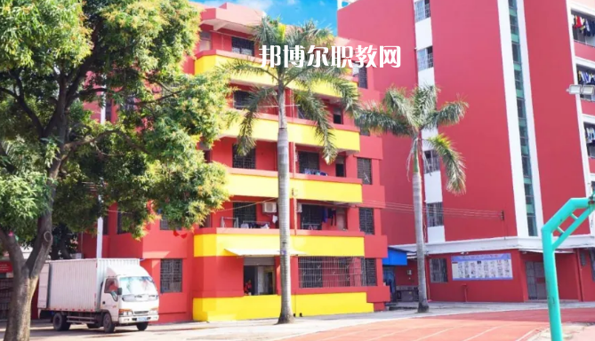 佛山實(shí)驗(yàn)技工學(xué)校2022年報(bào)名條件、招生要求、招生對(duì)象 