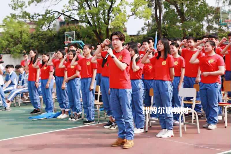 惠州華科職業(yè)高級中學(xué)2022年報名條件、招生要求、招生對象
