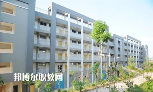 大竹縣職業(yè)中學(xué)2022年報(bào)名條件、招生要求、招生對(duì)象