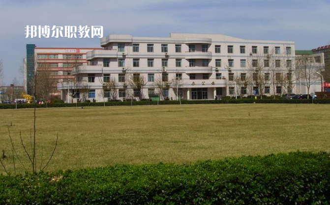 大理農(nóng)業(yè)學(xué)校2022年學(xué)費、收費多少