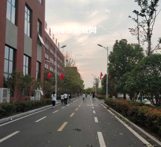 彌勒縣民族職業(yè)高級(jí)中學(xué)2022年怎么樣、好不好
