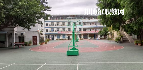 攀枝花商貿(mào)電子職業(yè)技術(shù)學(xué)校2022年學(xué)費、收費多少