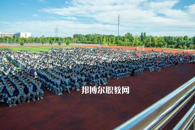 南陽(yáng)市電子中等專(zhuān)業(yè)學(xué)校2022年學(xué)費(fèi)、收費(fèi)多少