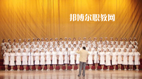 新疆石河子衛(wèi)生學(xué)校2022年報名條件、招生要求、招生對象