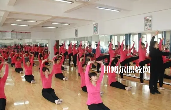 天府成人中等專業(yè)學校2022年怎么樣、好不好