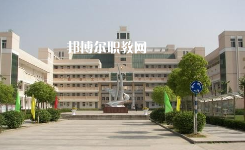 荊州職業(yè)教育中心2022年報名條件、招生要求、招生對象