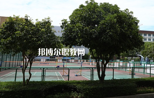 宜都職教中心2022年報名條件、招生要求、招生對象