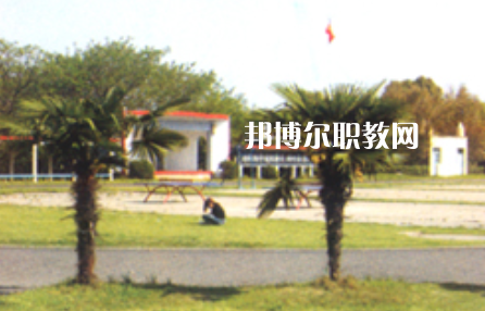 湖北汽車工業(yè)實(shí)驗(yàn)技工學(xué)校2022年怎么樣、好不好
