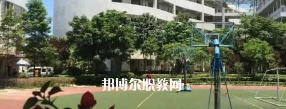 廣州白云工商技師學(xué)院怎么樣、好不好