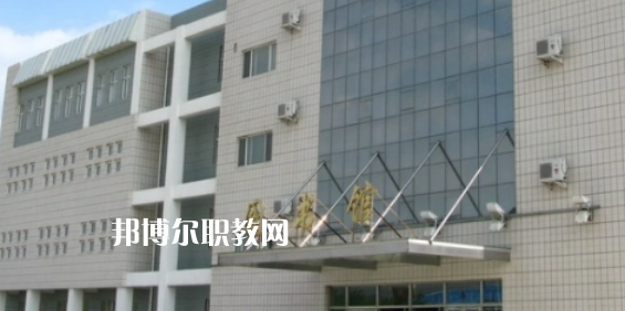 大慶高職?？圃盒Ｅ琶?強(qiáng)