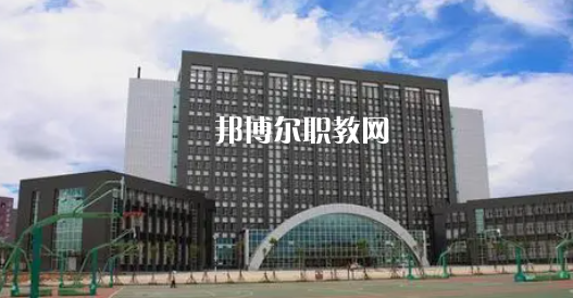昆明高職?？圃盒Ｅ琶?0強(qiáng)