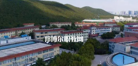 徐州高職?？圃盒Ｅ琶?強(qiáng)