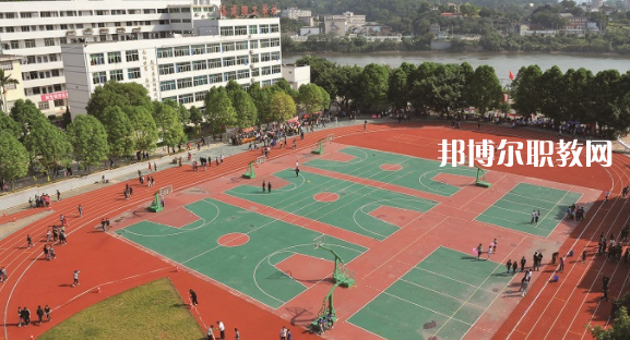 福建理工學校2023年學費、收費多少