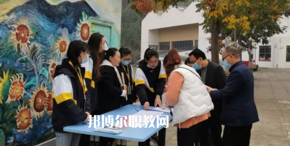德陽(yáng)市特殊教育學(xué)校2023年報(bào)名條件、招生要求、招生對(duì)象