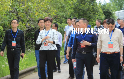 四川省南部縣職業(yè)技術(shù)學(xué)校2023年學(xué)費(fèi)、收費(fèi)多少