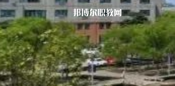 江蘇省常熟中等專業(yè)學(xué)校地址在哪里，哪個(gè)地區(qū)，哪個(gè)城市?