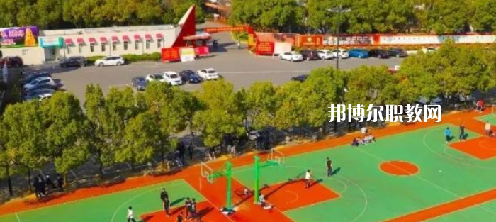 安吉上墅私立職業(yè)高級(jí)中學(xué)地址在哪里，哪個(gè)地區(qū)，哪個(gè)城市?