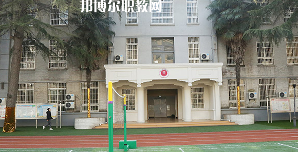 2023咸陽(yáng)未來科技職業(yè)學(xué)校招生計(jì)劃 招生人數(shù)是多少(附要求、條件、對(duì)象)