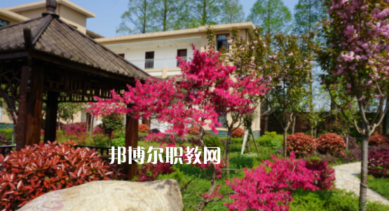 2023陜西省機(jī)械高級(jí)技工學(xué)校招生計(jì)劃 招生人數(shù)是多少(附要求、條件、對(duì)象)