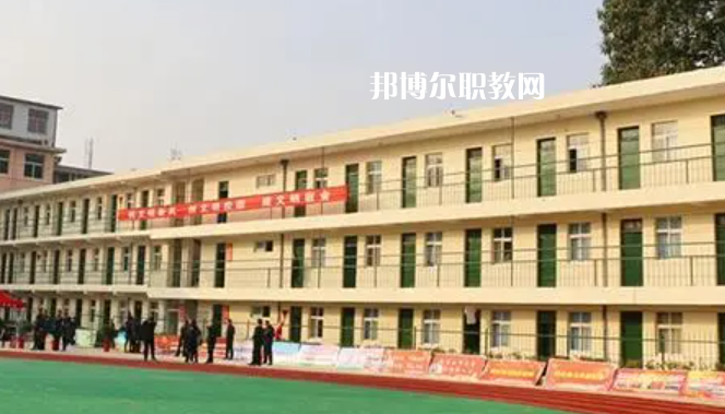 陜西省商貿(mào)技工學(xué)校地址，乘車路線
