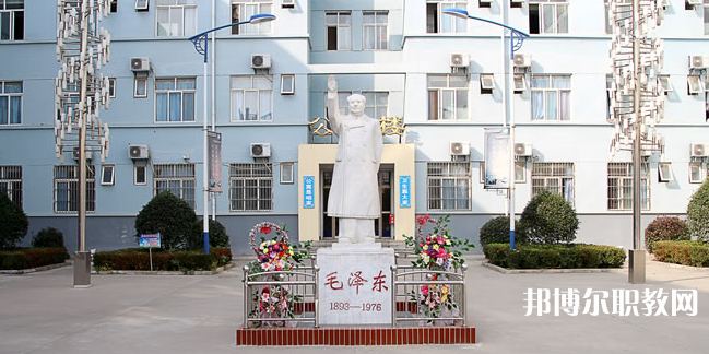 2023渭南市軌道交通運(yùn)輸高級(jí)技工學(xué)校招生計(jì)劃 招生人數(shù)是多少(附要求、條件、對(duì)象)
