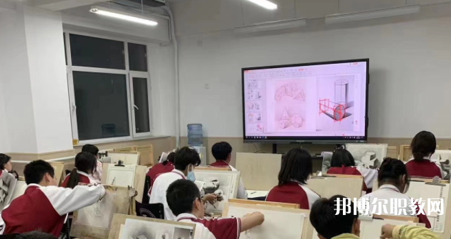 石家莊市張麗美術(shù)中等專業(yè)學(xué)校地址，乘車路線