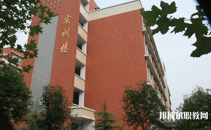 漯河市食品工業(yè)中等專業(yè)學(xué)校怎么樣、好不好