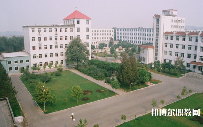 鞍山市廣播電視學校怎么樣、好不好
