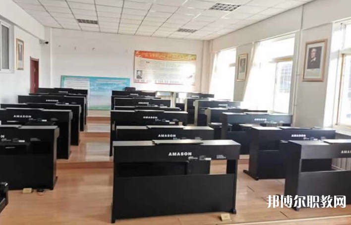撫順縣職業(yè)高級(jí)中學(xué)地址，乘車路線