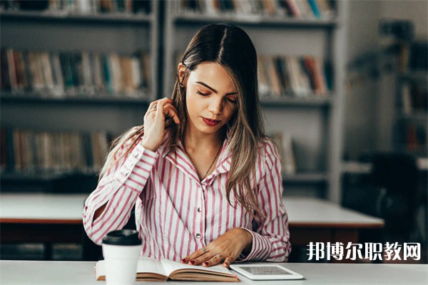 貴州哪里的中專學校能讀物聯(lián)網(wǎng)技術(shù)應用專業(yè)