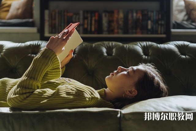 貴州哪里的中專學校能讀智能養(yǎng)老服務專業(yè)