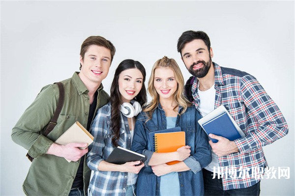 貴州哪里的職業(yè)學校能讀裝潢藝術(shù)設(shè)計專業(yè)